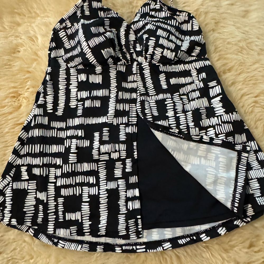 Black and White Patterned Halter Top